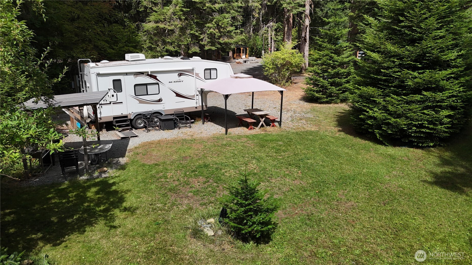 104 Rainbow Place, Packwood, WA 98361