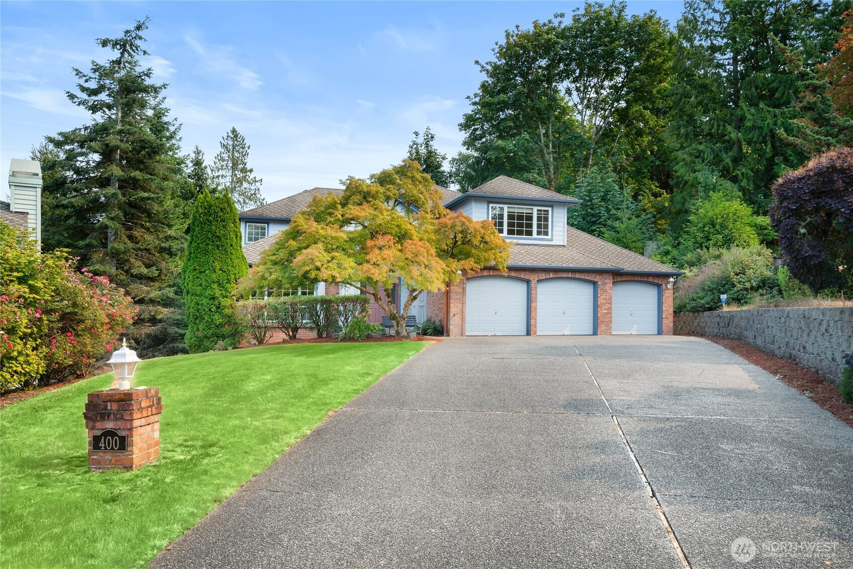 400 Everwood Court NW, Issaquah, WA 98027