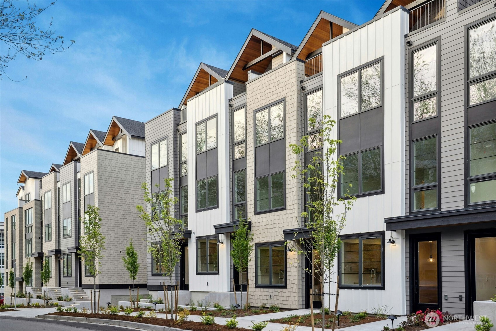118 C 2nd Street S, Kirkland, WA 98033