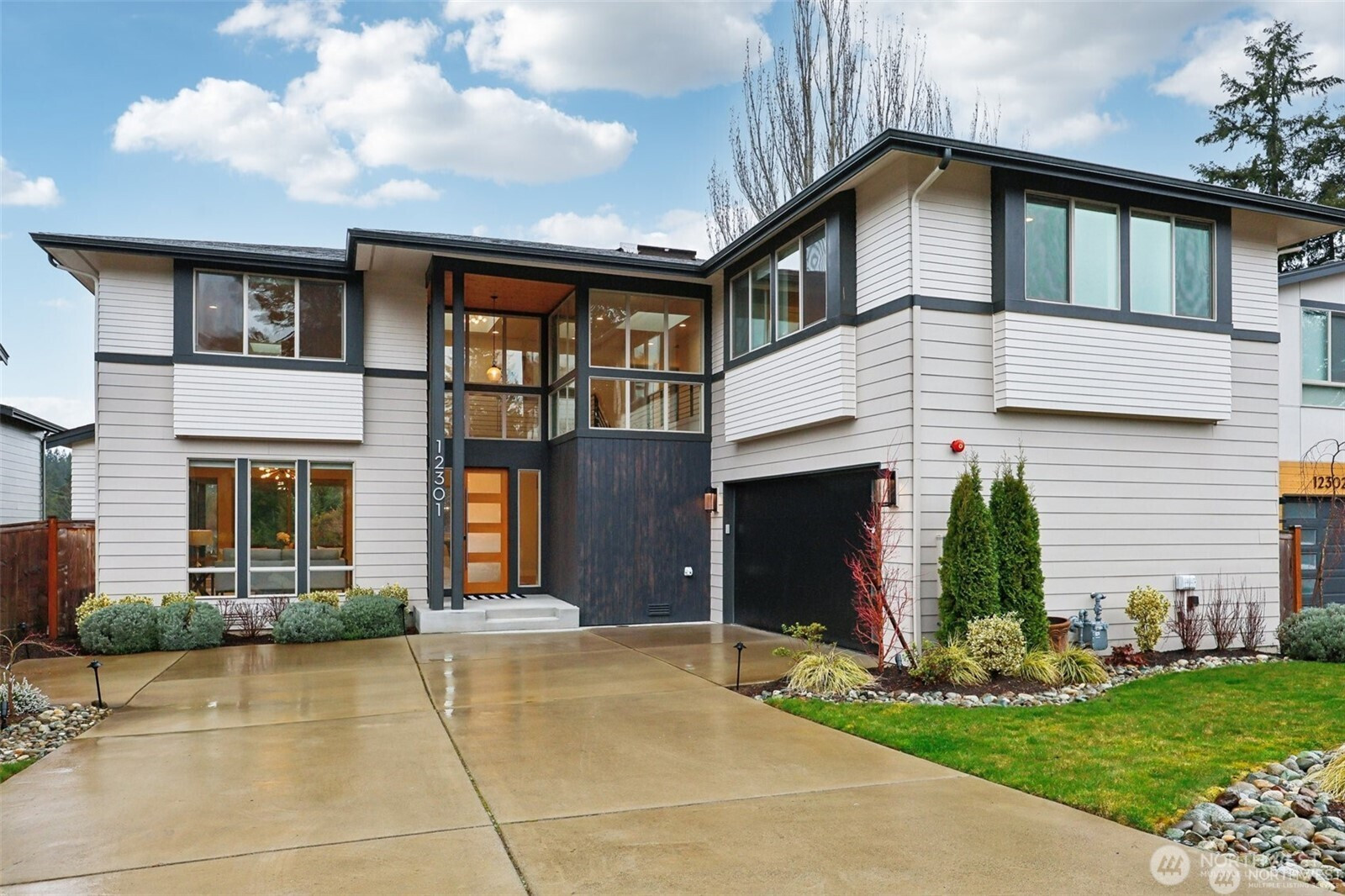 12301 NE 107TH Street, Kirkland, WA 98033