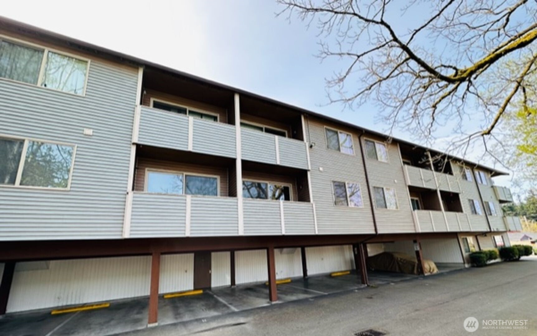 5631 Highway Place, Everett, WA 98203