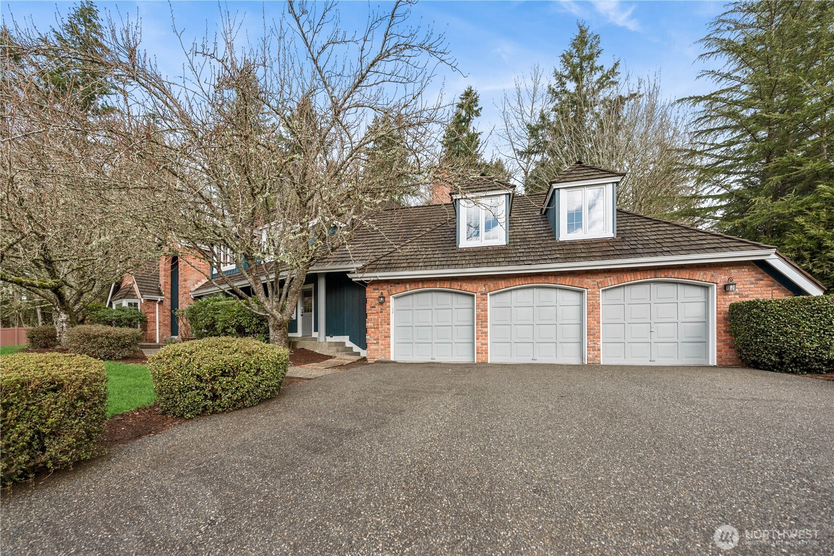 22310 NE 62nd Place, Redmond, WA 98053