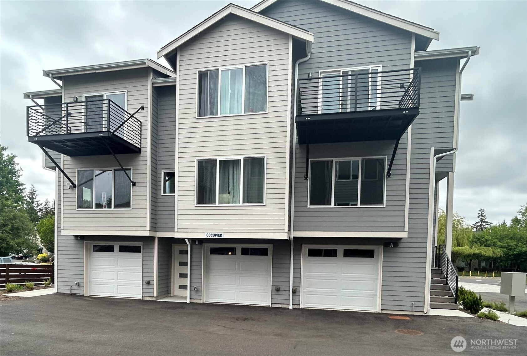 13243 Ambaum Boulevard SW, Burien, WA 98146