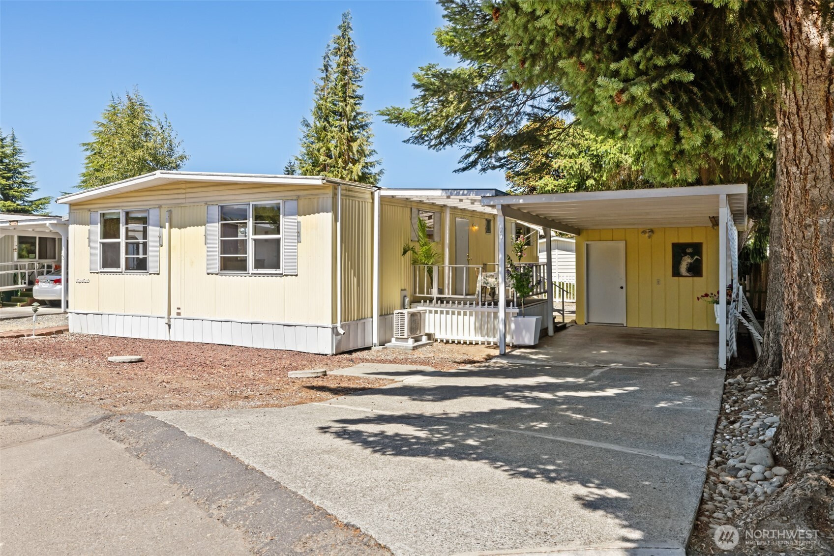 921 S 3rd Avenue, Sequim, WA 98382