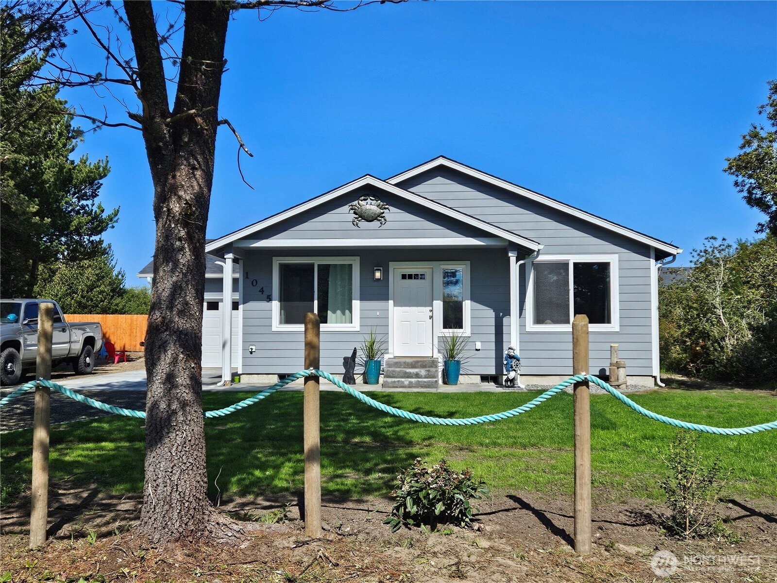 1045 Tonquin Avenue SW, Ocean Shores, WA 98569