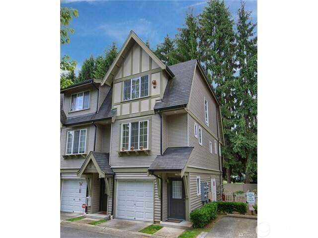 9609 182nd Place NE, Redmond, WA 98052
