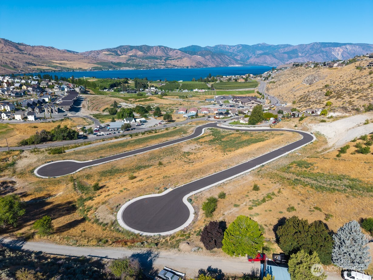 102 Cotter Road, Chelan, WA 98816