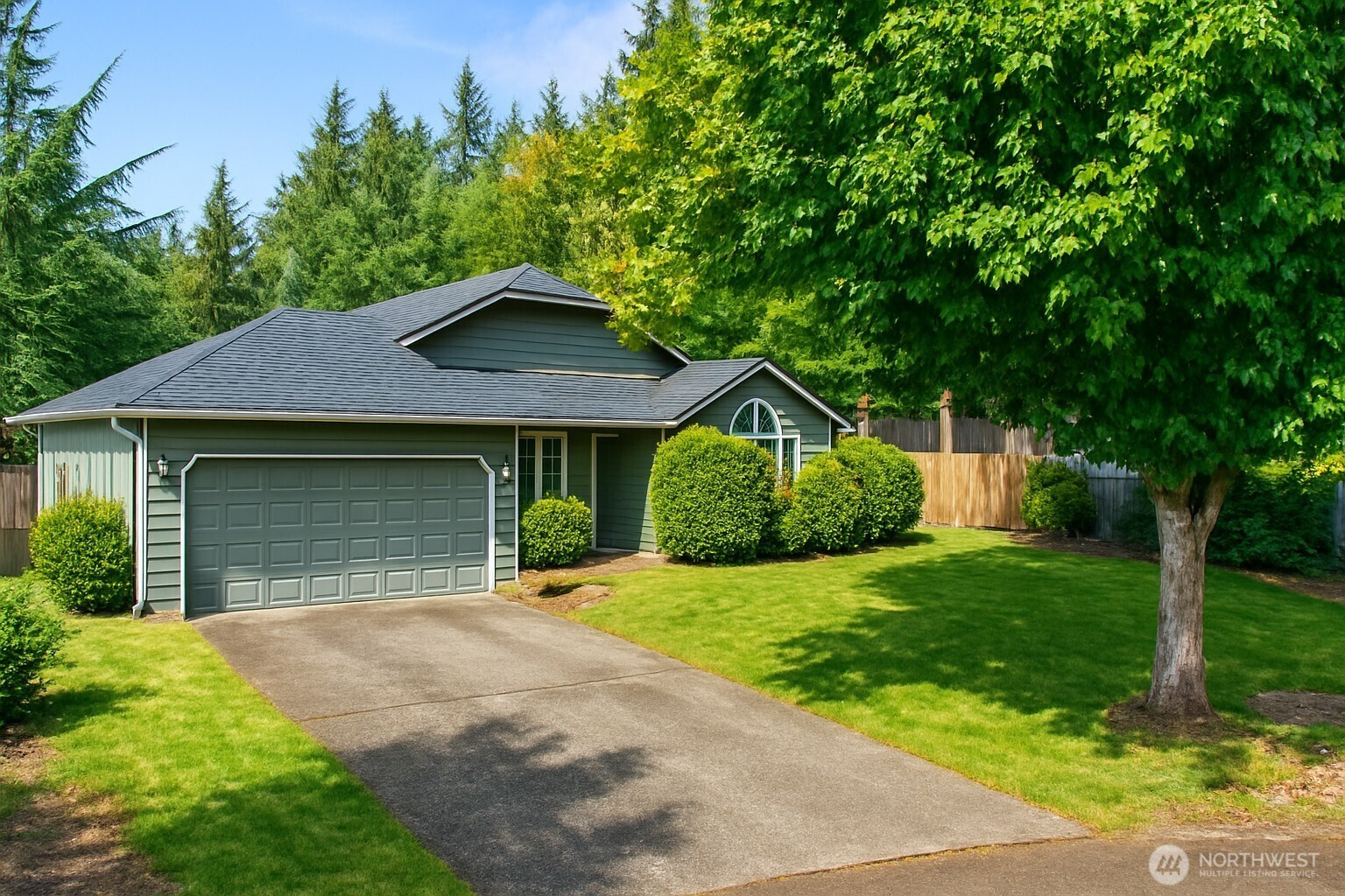 1618 Mapleridge Drive NE, Olympia, WA 98506