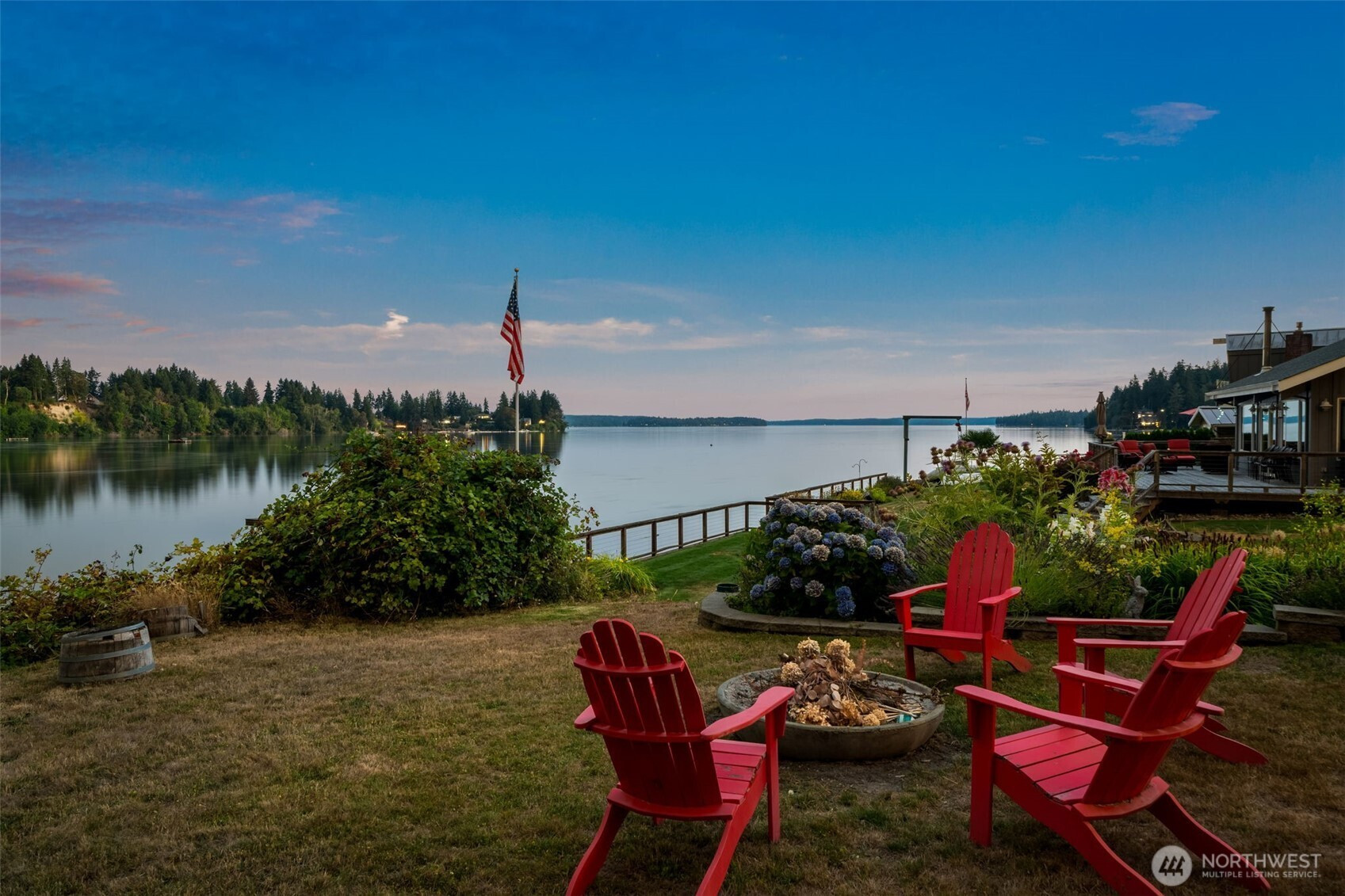 171 E Okonek Road, Grapeview, WA 98528