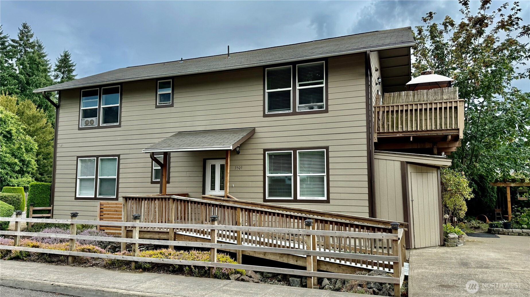3509 17th Way SE, Olympia, WA 98501