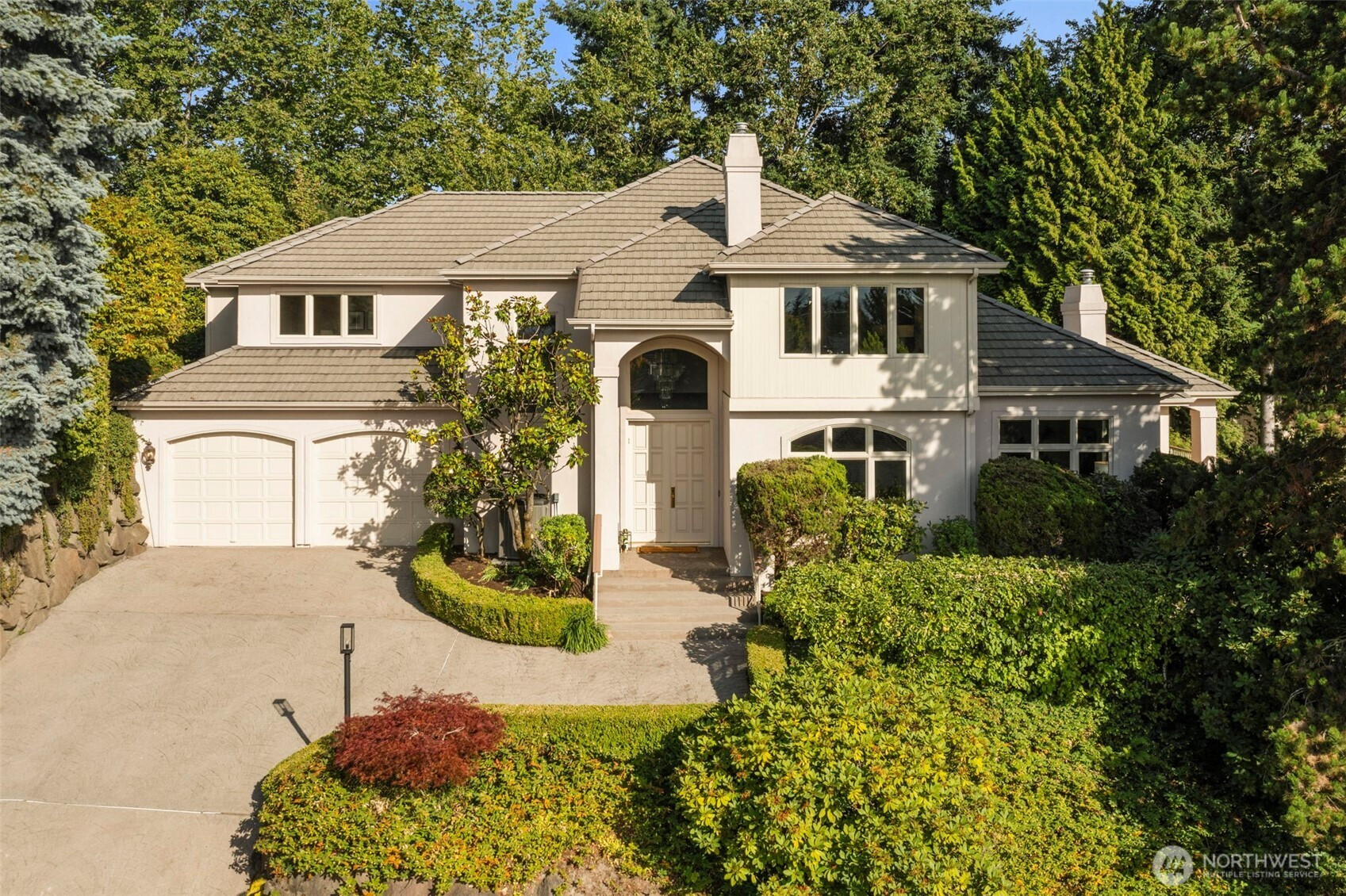 3636 113th Avenue NE, Bellevue, WA 98004