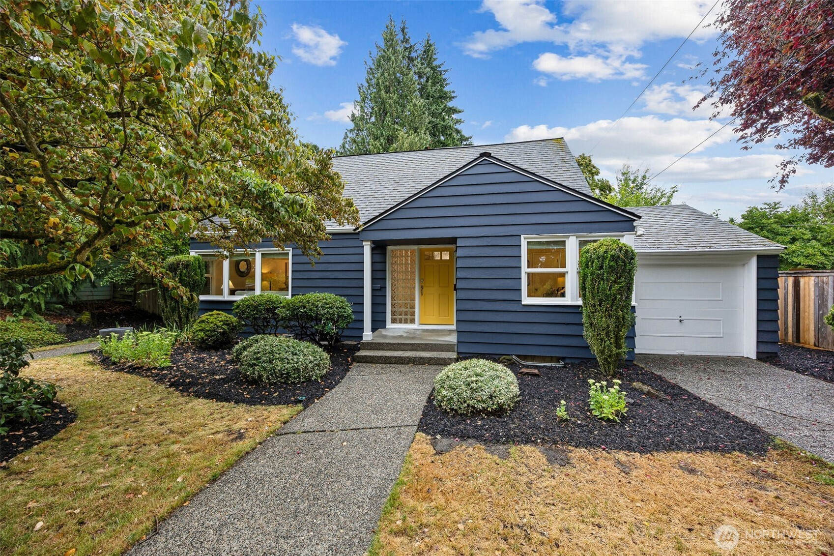 4715 NE 54th Street, Seattle, WA 98105