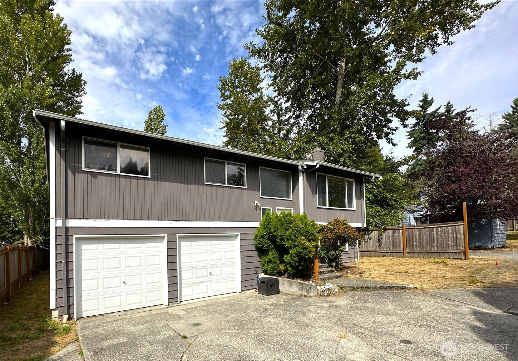 13051 37th Avenue NE, Seattle, WA 98125