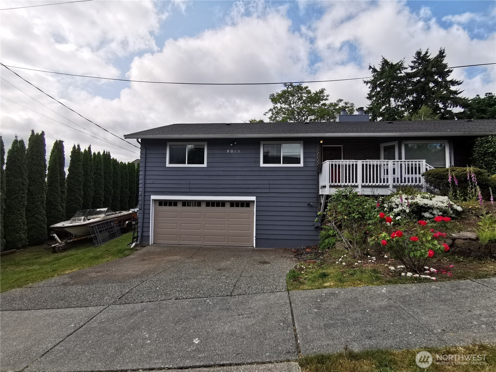 9015 NE 152nd Place, Bothell, WA 98011