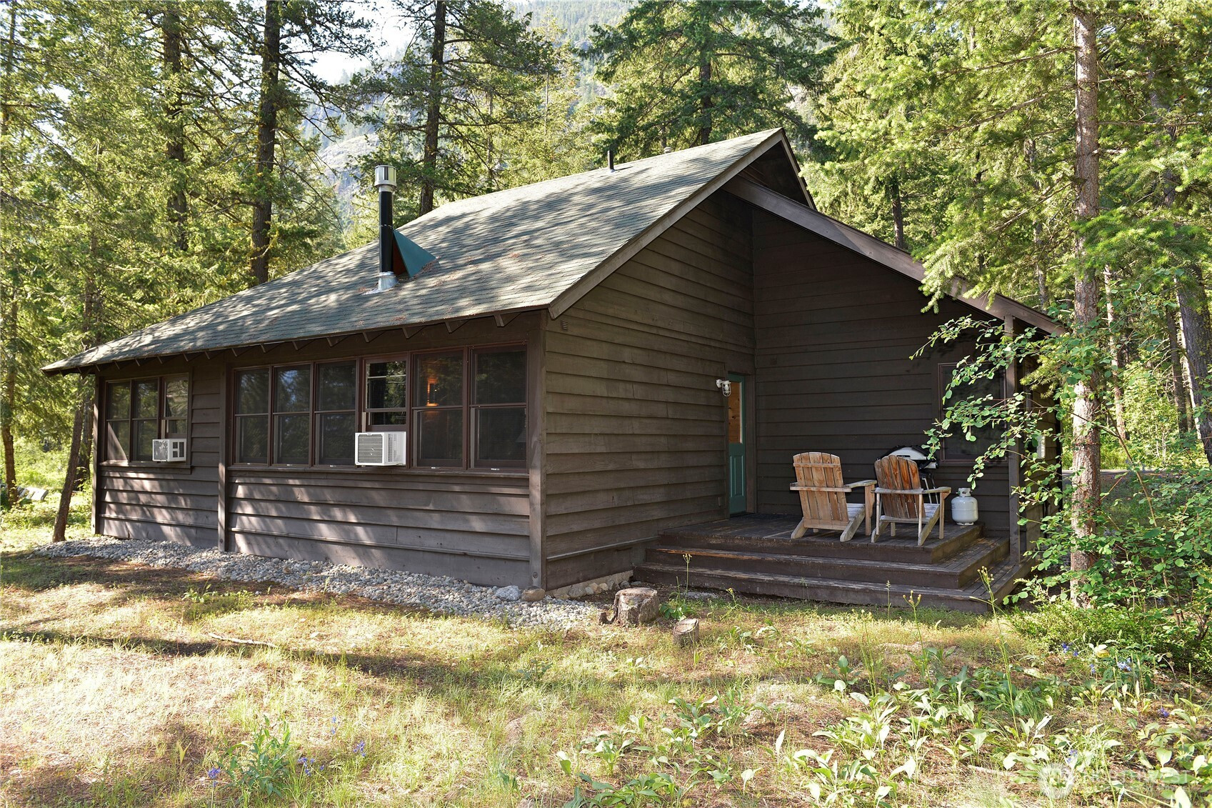 17798 A Hwy 20, Mazama, WA 98833