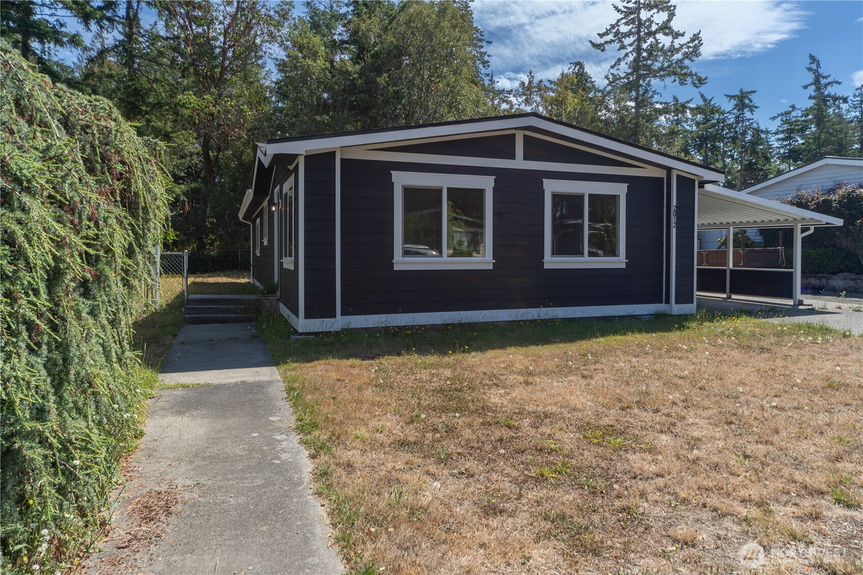 2012 Queen Anne Place, Port Townsend, WA 98368