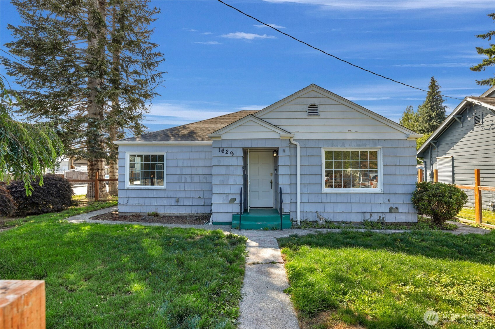 1629 S 6th Street, Mount Vernon, WA 98273