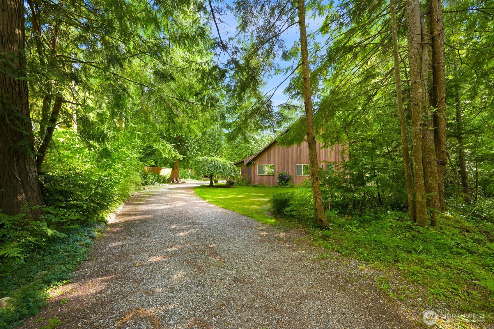 7417 Woodshire Road, Maple Falls, WA 98266