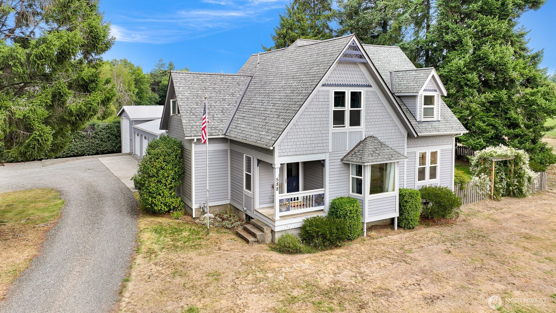 588 E Wiser Lake Road, Lynden, WA 98264