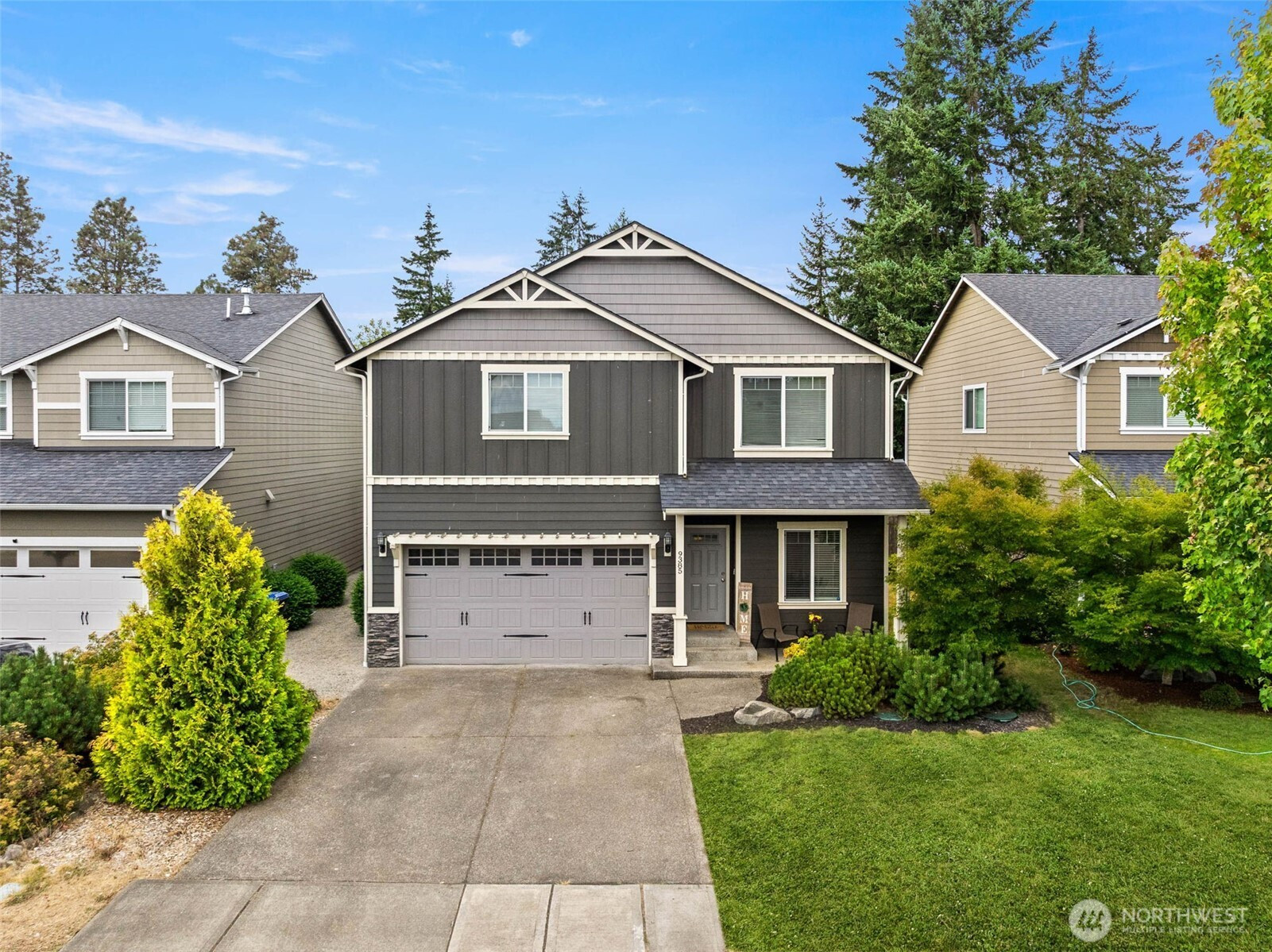 9385 Prairie Wind Street SE, Yelm, WA 98597