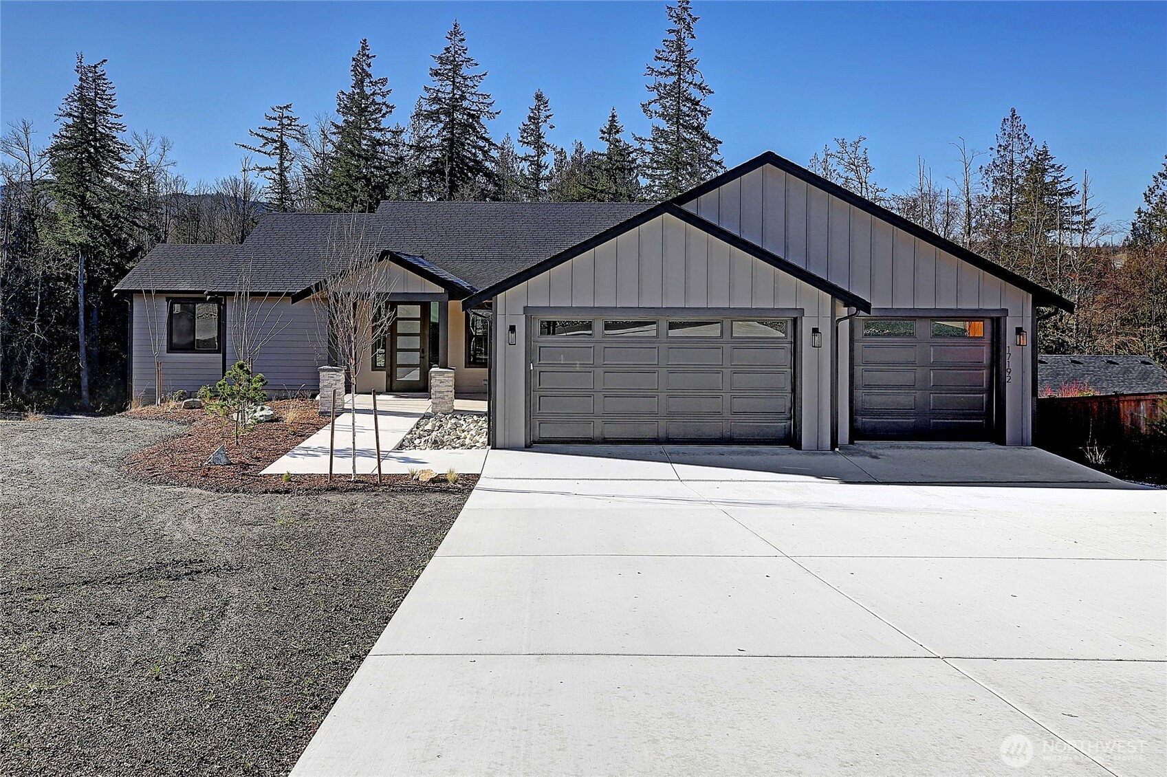 17192 Big Fir Place, Mount Vernon, WA 98274