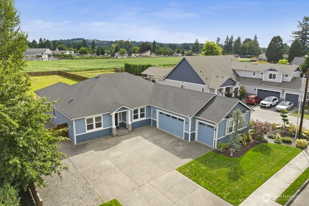 15210 Meade Mccumber Road E, Sumner, WA 98390