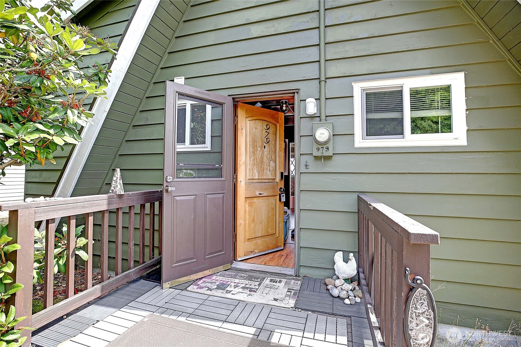 979 Cavalero Road, Camano Island, WA 98282