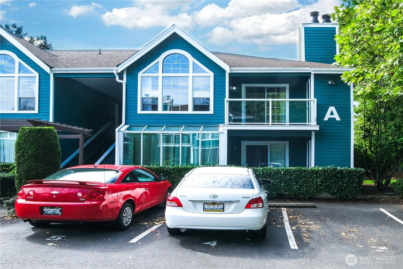 16419 Spruce Way, Lynnwood, WA 98037