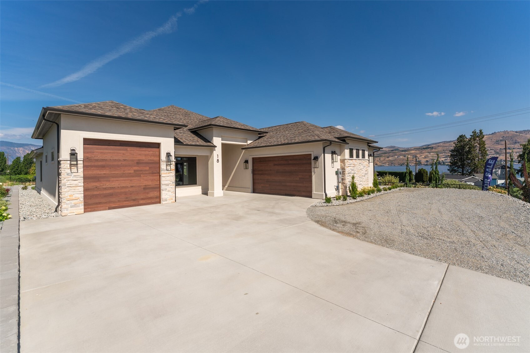 18 Loretta Lane, Chelan, WA 98816