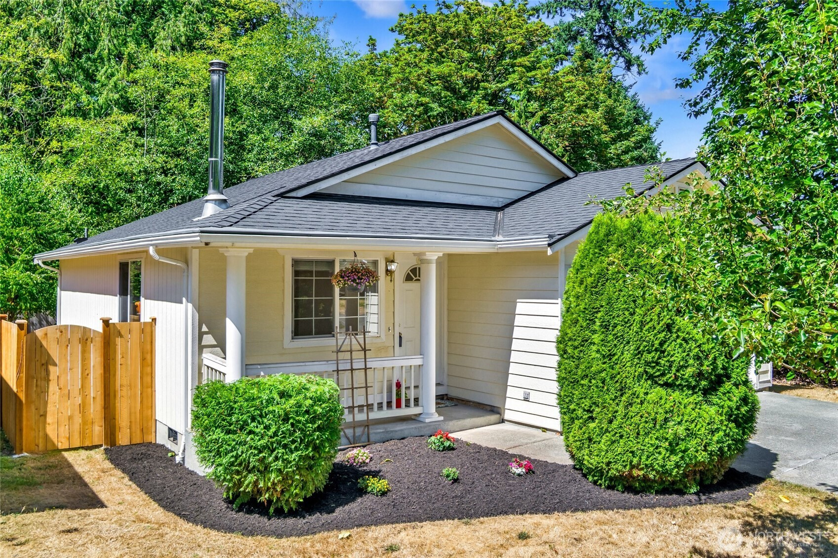 6226 77th Drive NE, Marysville, WA 98270