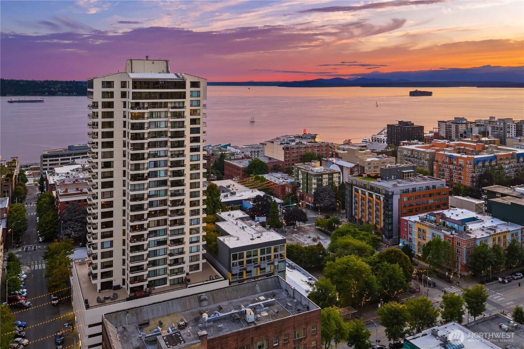 2201 3rd Avenue, Seattle, WA 98121