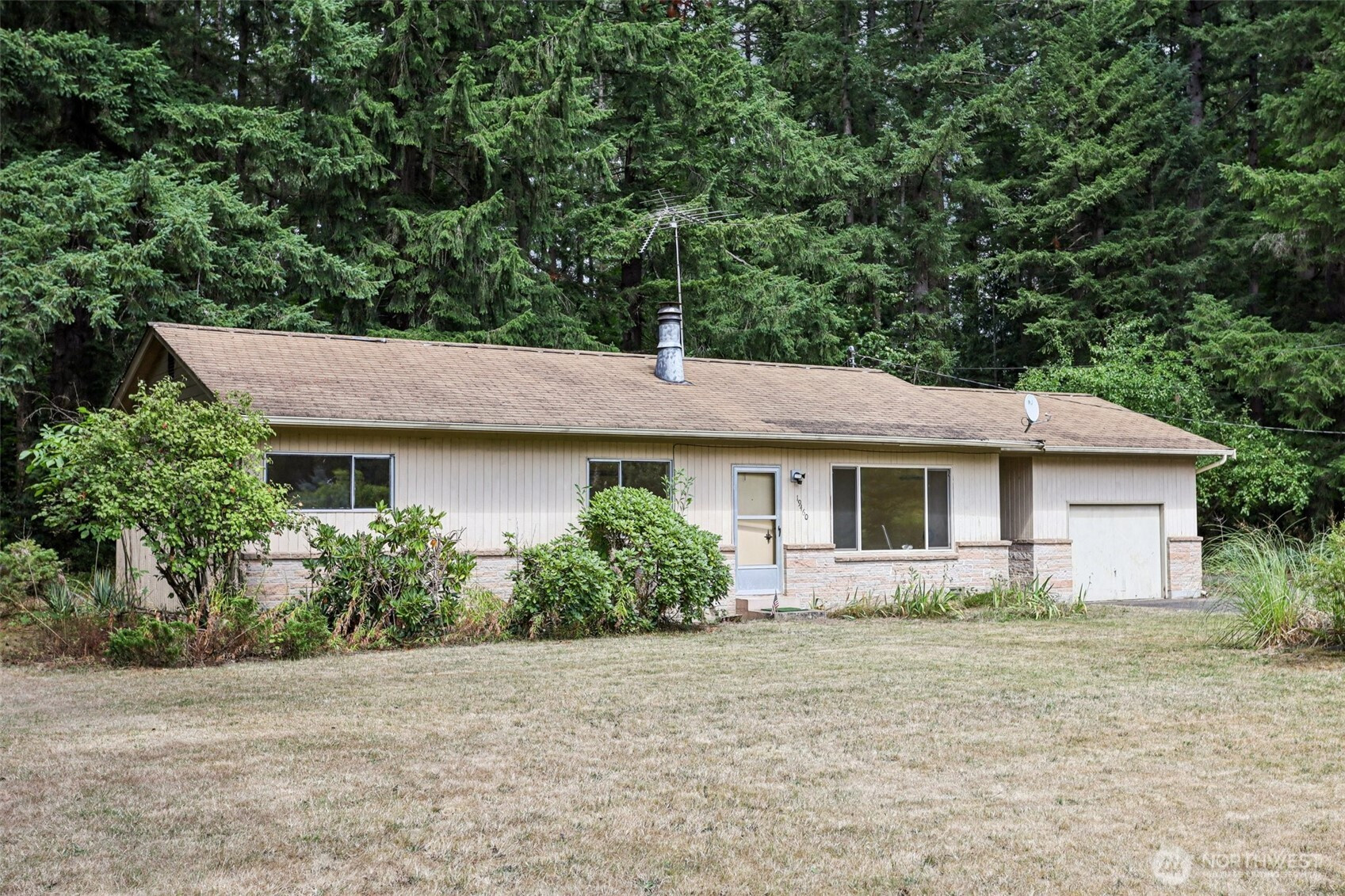 19460 NE Redmond Road, Redmond, WA 98053