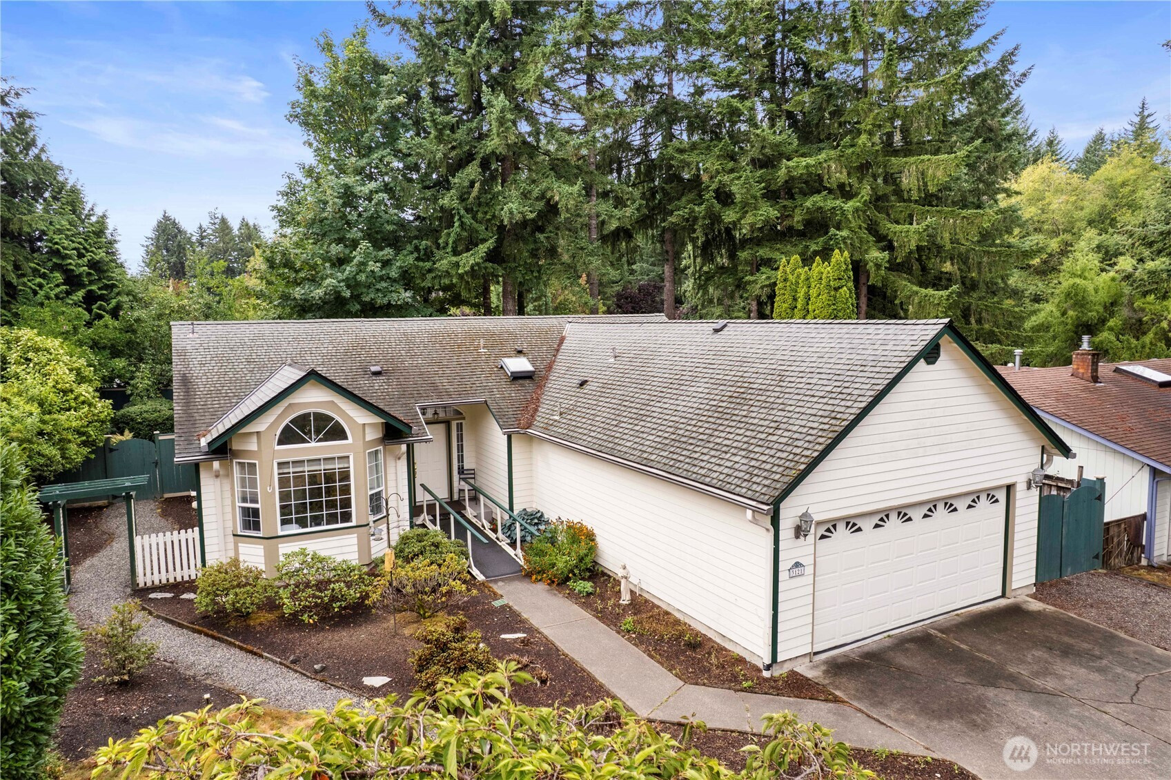 3121 Langridge Avenue NW, Olympia, WA 98502
