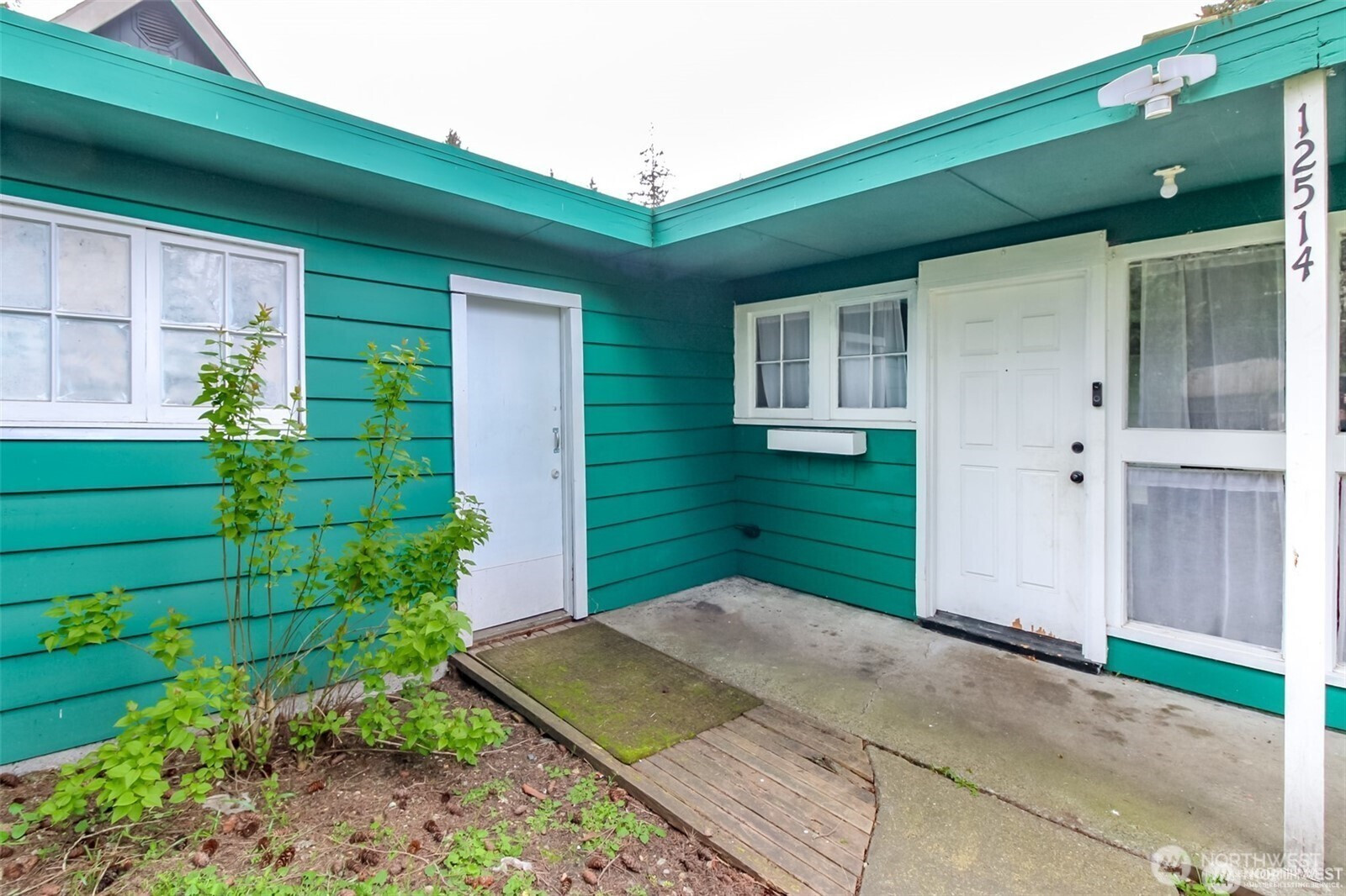 12514 Naomilawn Drive SW, Lakewood, WA 98498