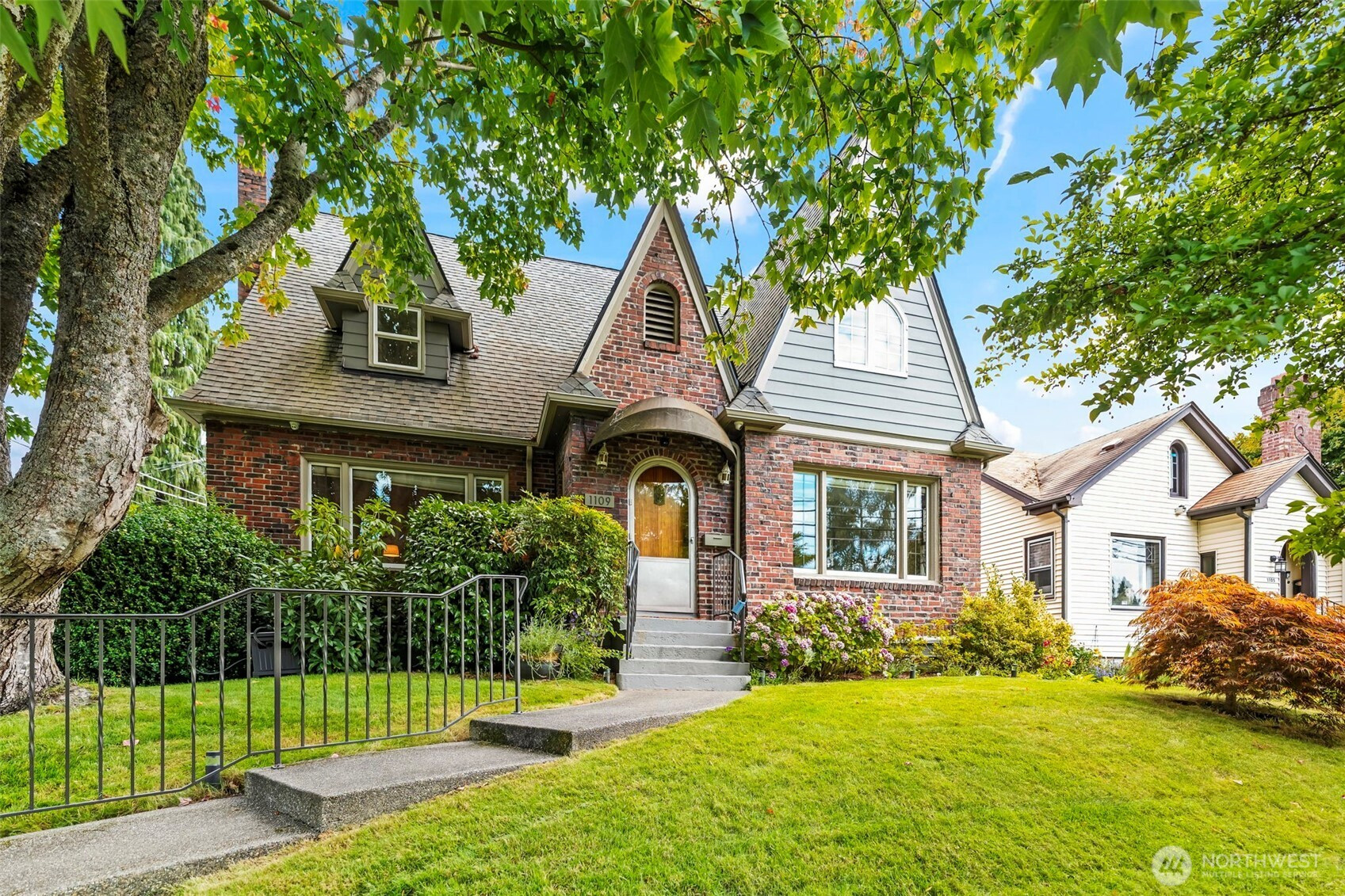 1109 N Cedar Street, Tacoma, WA 98406