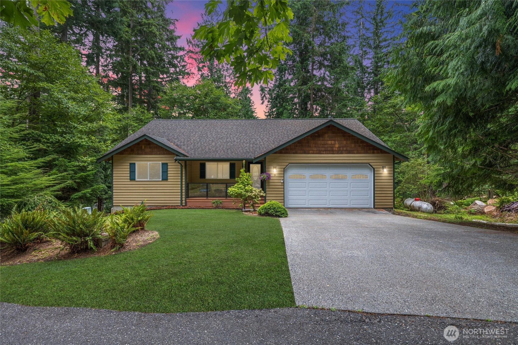 9 Eagle Crest Court, Bellingham, WA 98229