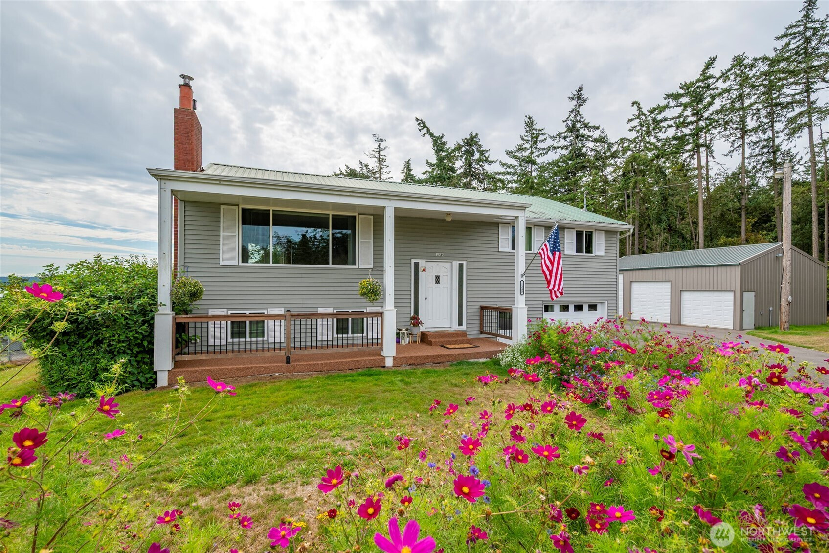1345 Arnold Road, Oak Harbor, WA 98277