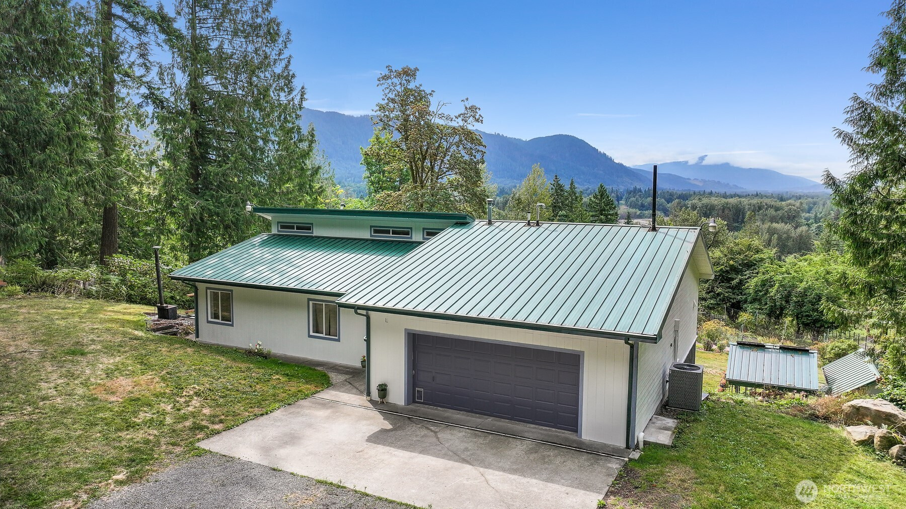 5380 Marshall Hill Road, Deming, WA 98244