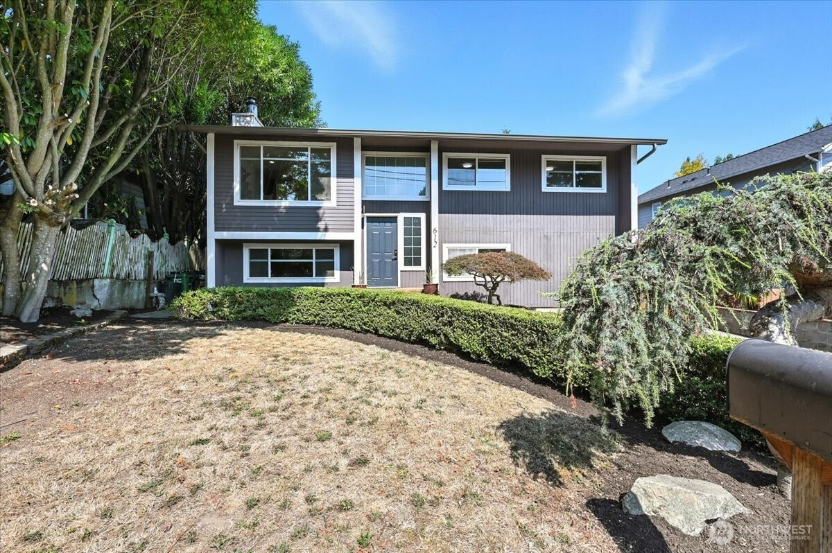 612 NW 89th Street, Seattle, WA 98117