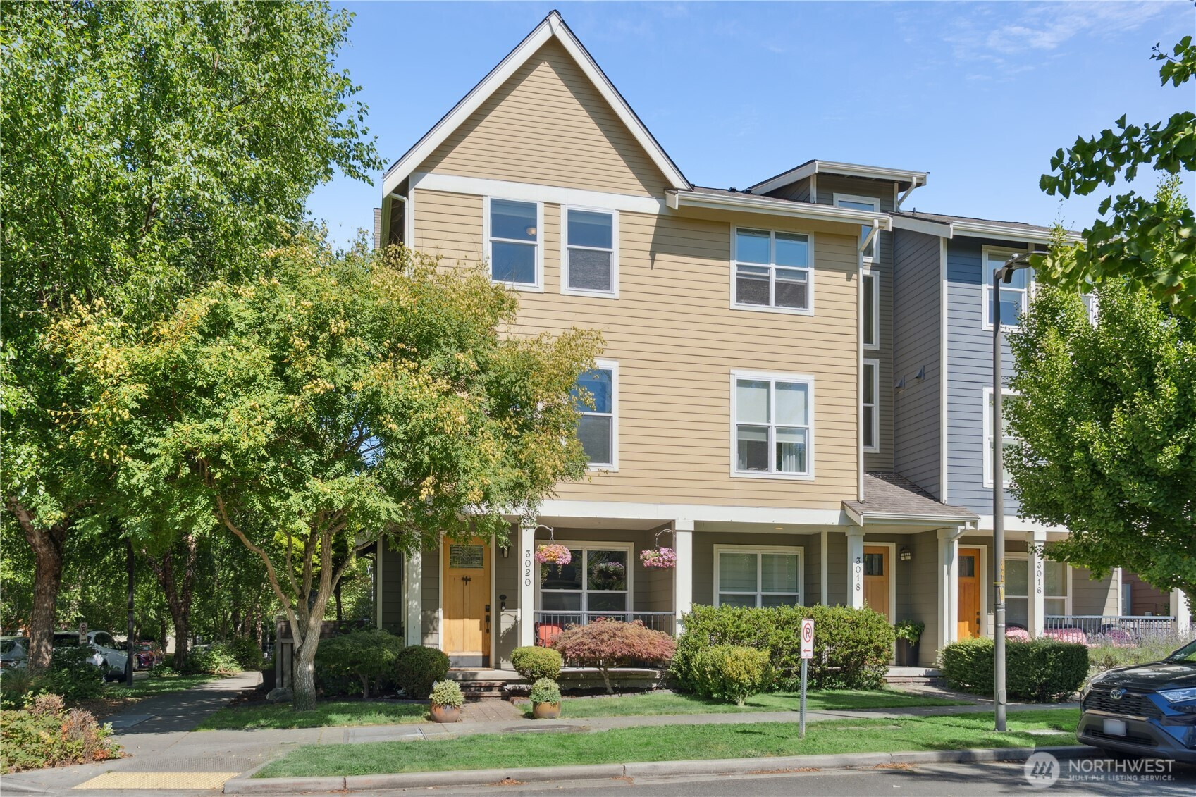 3020 SW Graham Street, Seattle, WA 98126