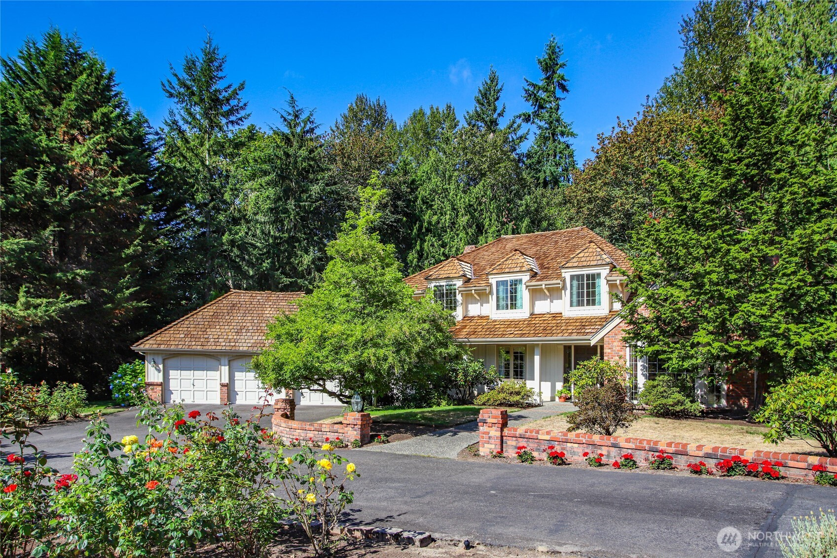 6701 214th Avenue NE, Redmond, WA 98053