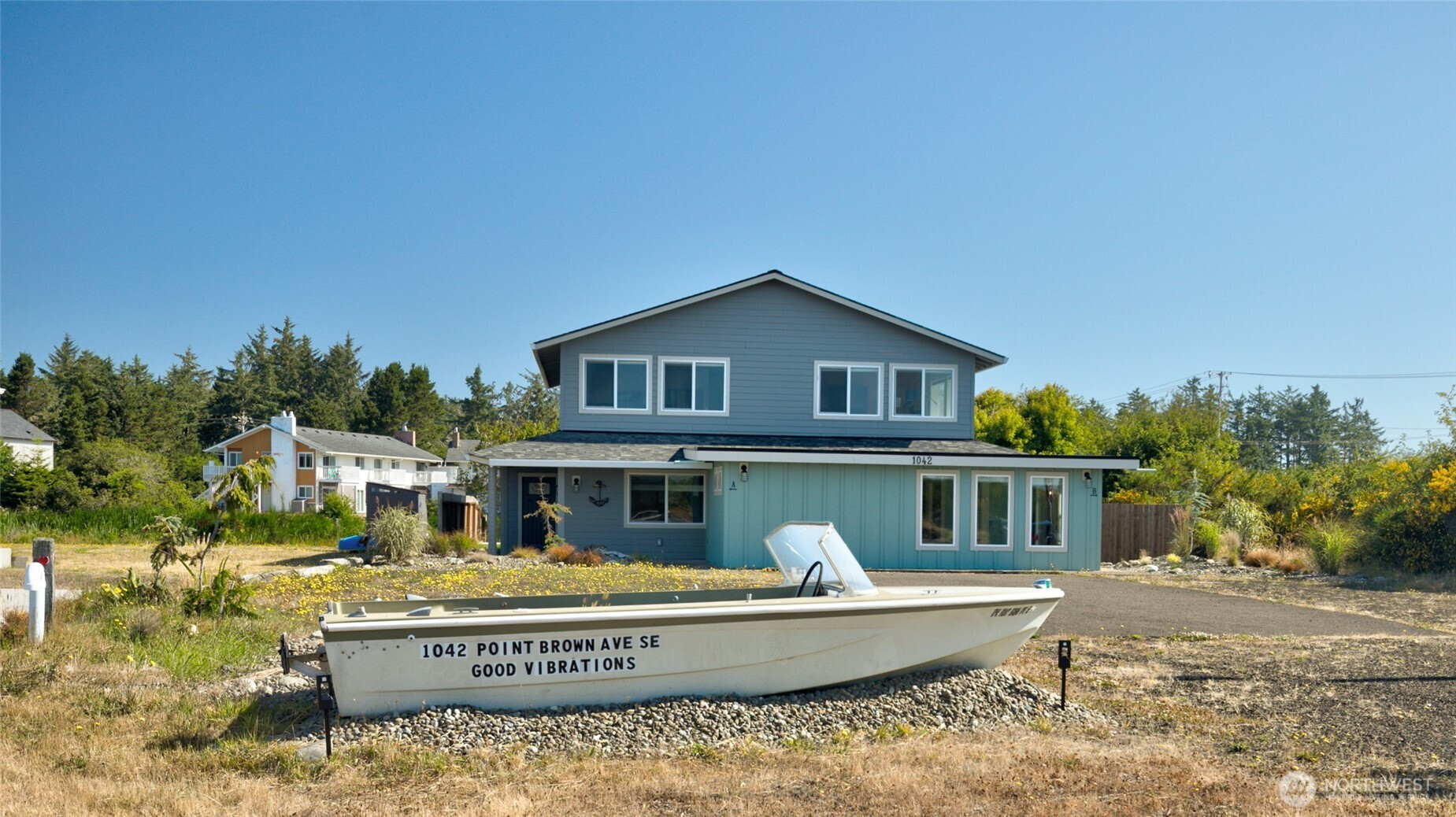 1042 Point Brown Avenue SE, Ocean Shores, WA 98569