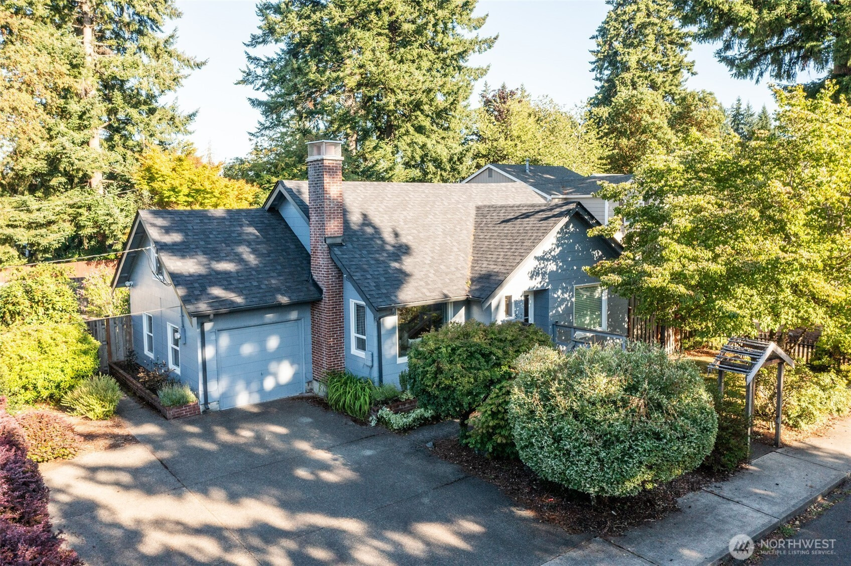 812 Thomas Street SW, Olympia, WA 98502