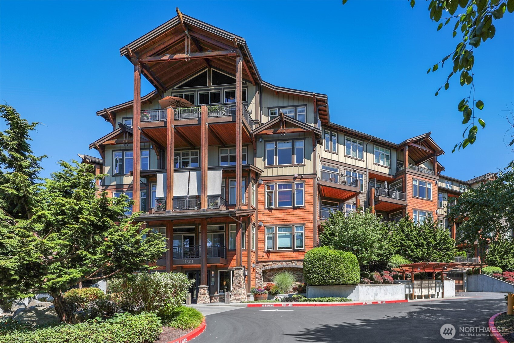 11801 Harbour Pointe Blvd, Mukilteo, WA 98275