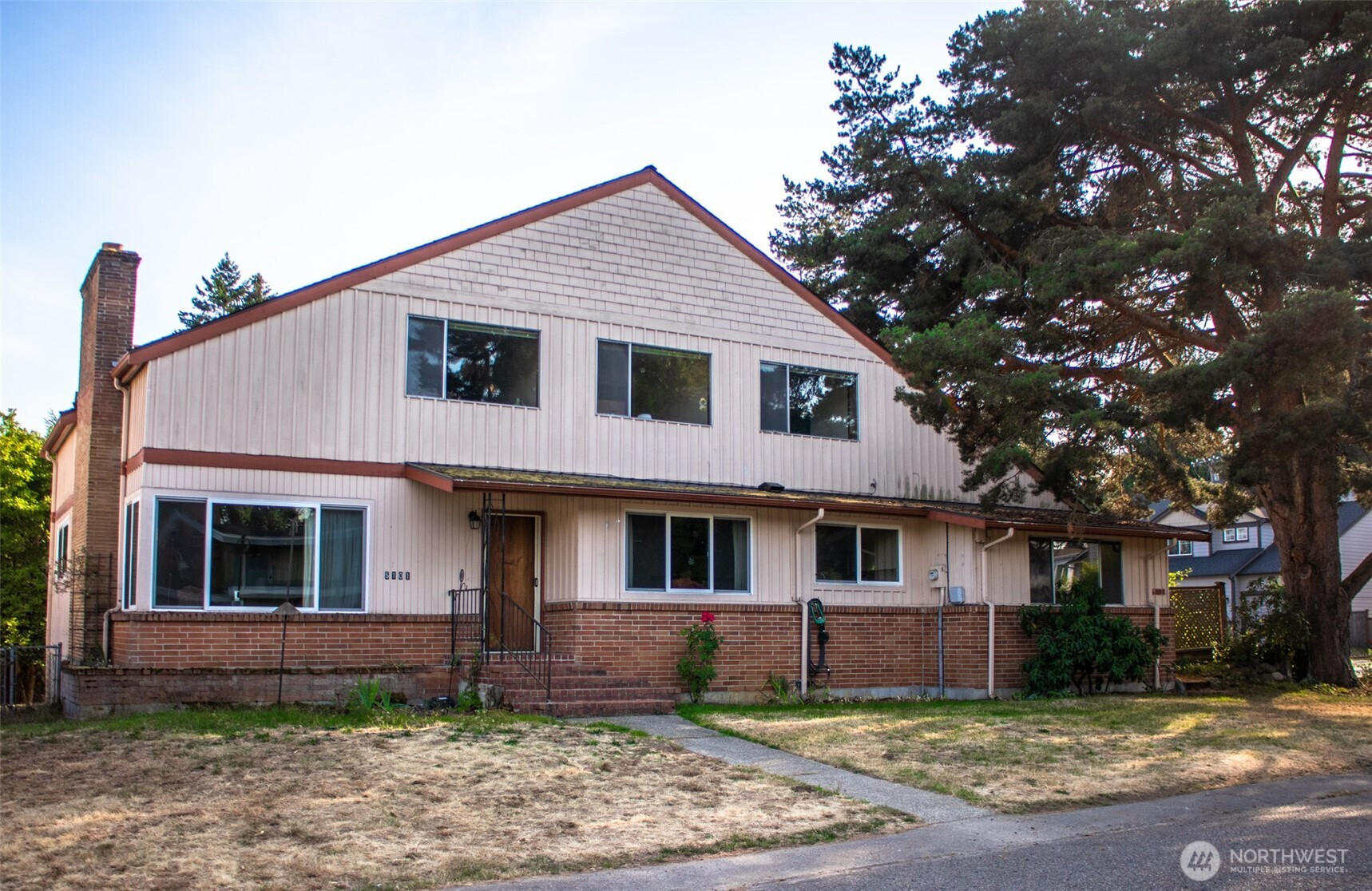 5101 S 163rd Place, Tukwila, WA 98188