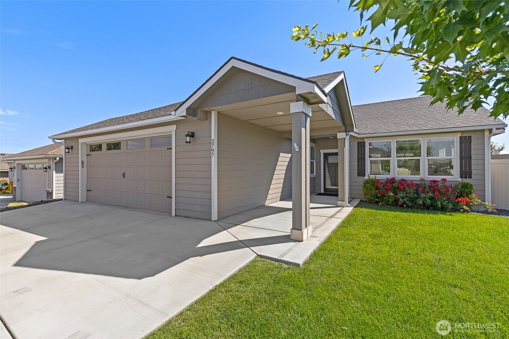 3797 S Taft St, Kennewick, WA 99338