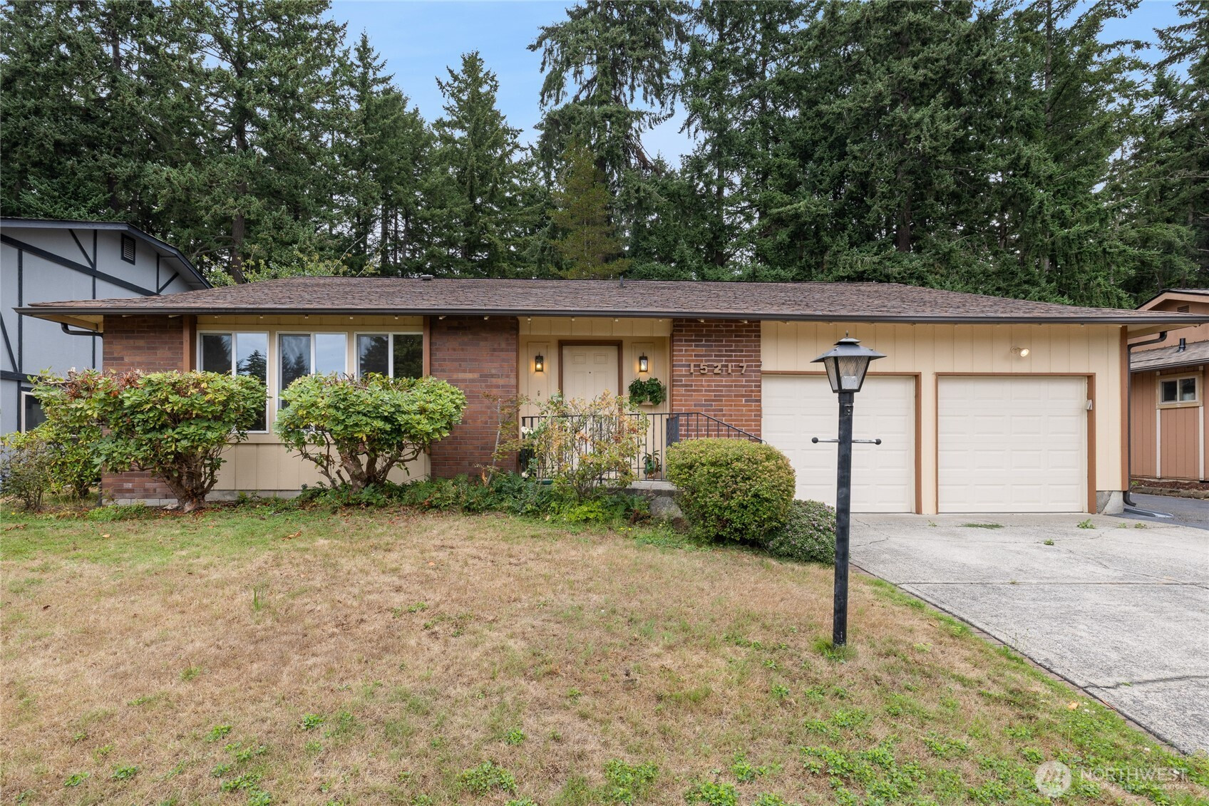 15217 19th Avenue Ct E, Tacoma, WA 98445