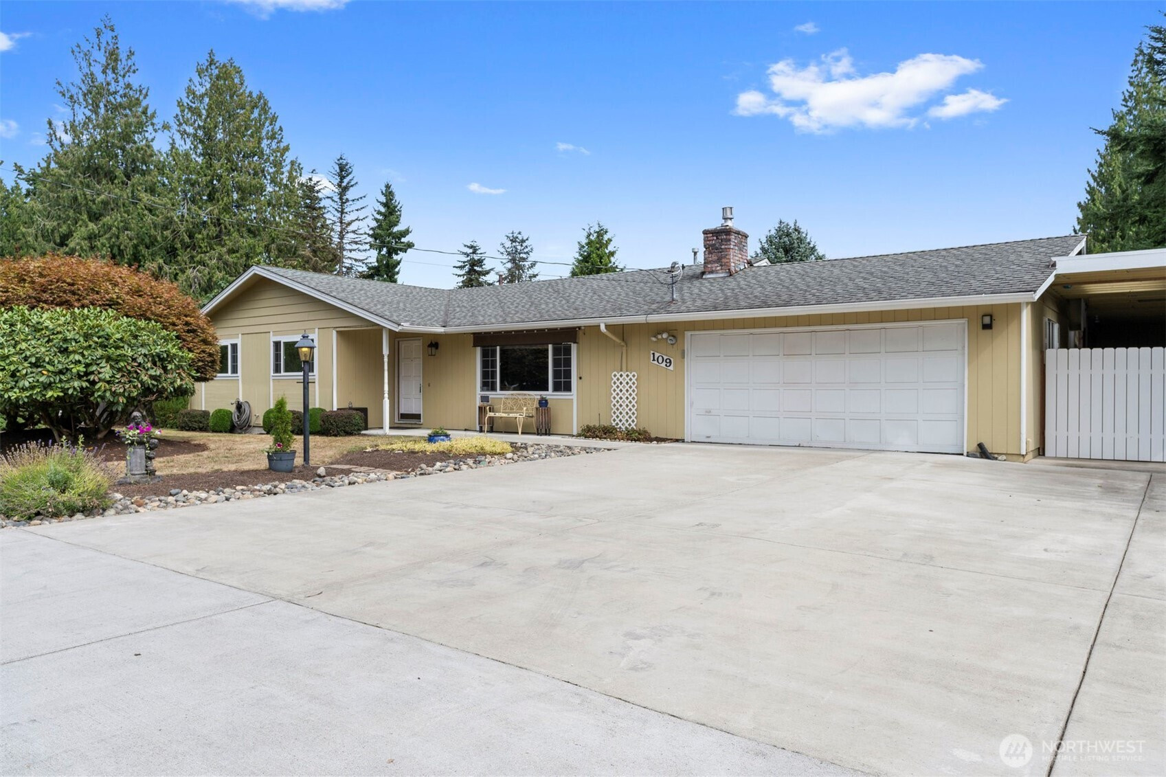 109 N Rivmont Drive, Monroe, WA 98272