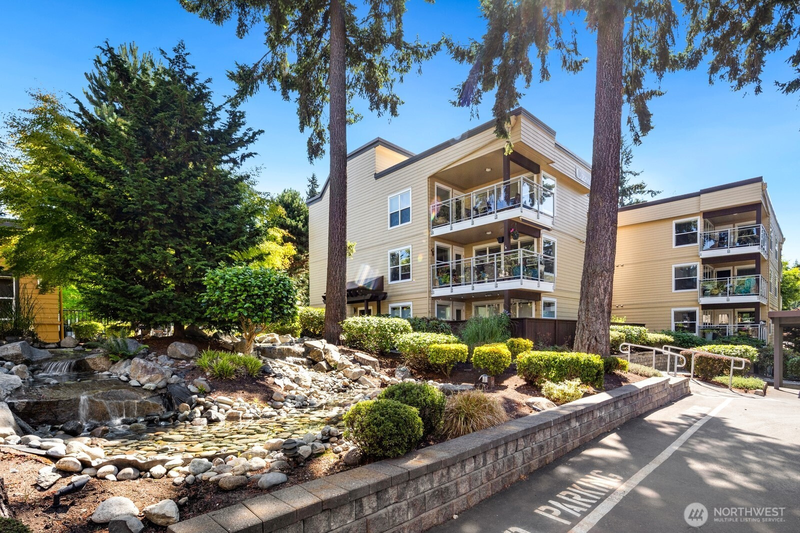 22910 90th Avenue W, Edmonds, WA 98026