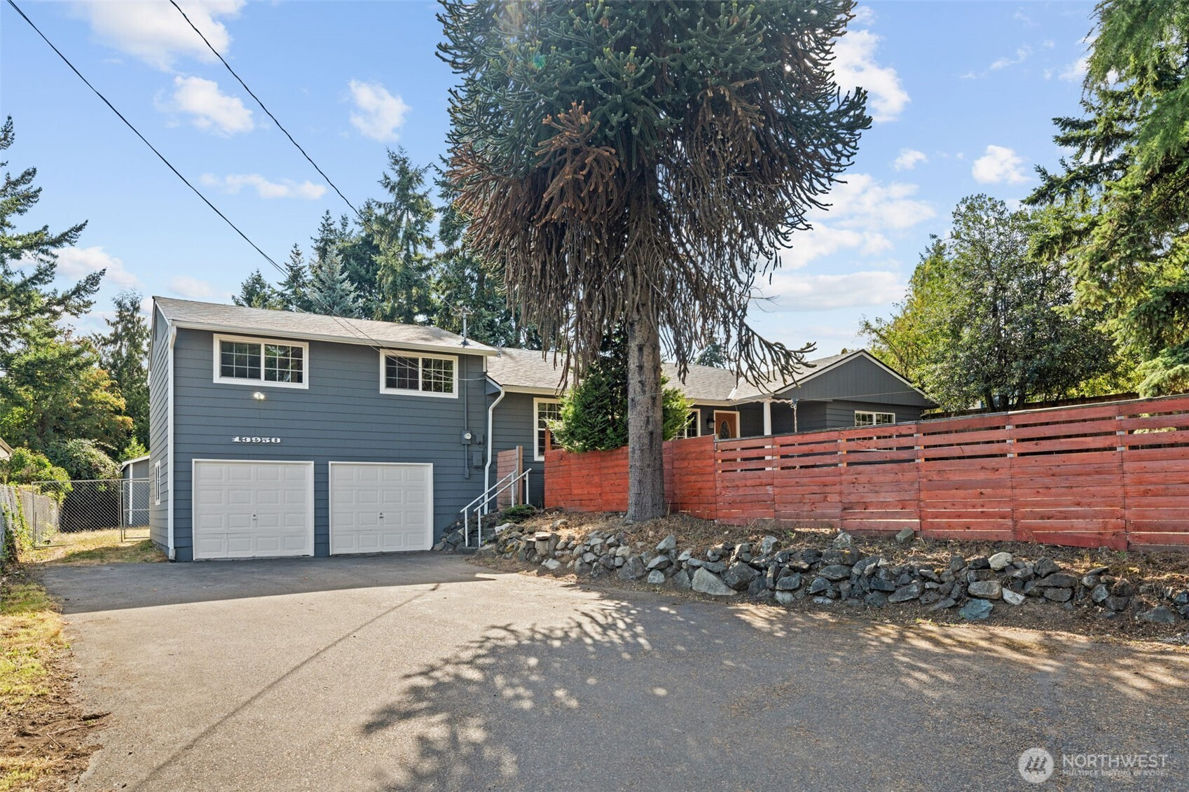 13958 51st Avenue S, Tukwila, WA 98168
